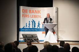 Sie können sie an unter tel. Vr Bank Udo Van Kampen Beim Kundendialog Sek News Online Zeitung Fur Den Schwalm Eder Kreis