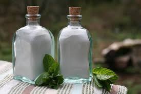 Per questo motivo, molti esperti hanno supposto che il dentifricio possa essere nocivo per la salute. Dentifricio Alla Menta Fatto In Casa Autoproduciamo