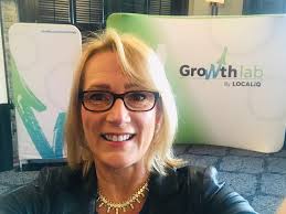 Tracy Oswald (@tracyloswald)