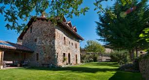 Casa tematica inspirada en el camino de santiago, se puede hacer casa rural. Casa Rural La Venta Del Alma I Y Ii Casa Rural En Robledo De La Guzpena Leon
