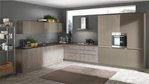 Cucina Color Tortora 33 Idee Per Arredi E Abbinamenti Mondodesign It Cucina Color Tortora Cucine Colorate Arredo Interni Cucina