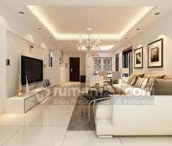 Kenyamanan rumah bisa tercipta karna bentuk keindahan dalam ruangan rumah anda. 11 Model Plafon Minimalis Ini Bikin Interior Rumah Tampak Mewah Rumah123 Com