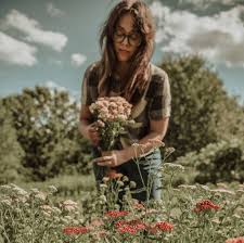 Bringing fresh sustainably grown wholesale flowers to florists from madison to mke. Sunborn Gardens Home Facebook