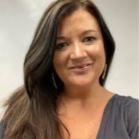 Courtney Schulz's Instagram, Twitter & Facebook