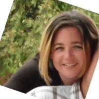 Amanda Vandenberg's Instagram, Twitter & Facebook