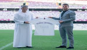 المدرب البرتغالي بيدرو إيمانويل قريب من قيادة تدريب فريق الزمالك المصري خلفاً للمدرب الفرنسي باتريس كارتيرون الذي فسخ عقده بالتراضي. Ø§Ù„Ø¹ÙŠÙ† Ø§Ù„Ø¥Ù…Ø§Ø±Ø§ØªÙŠ ÙŠÙƒØ´Ù ØªÙØ§ØµÙŠÙ„ Ø§Ù„ØªØ¹Ø§Ù‚Ø¯ Ù…Ø¹ Ø¨ÙŠØ¯Ø±Ùˆ Ø¥ÙŠÙ…Ø§Ù†ÙˆÙŠÙ„