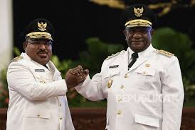 The change of name was inaugurated by the governor of papua, lukas enembe in jayapura, today, friday (23/10/2020). Usai Dilantik Lukas Enembe Akan Prioritaskan Pendidikan Republika Online
