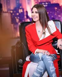 نانسي عجرم الفنانة العربية صاحبة أكثر نفوذاً فی عالم العرب. Ù‡ÙƒØ°Ø§ Ø¹Ø±Ø¶Øª Ù†Ø§Ù†Ø³ÙŠ Ø¹Ø¬Ø±Ù… Ø¥Ø·Ù„Ø§Ù„Ø§ØªÙ‡Ø§ Ø¹Ù„Ù‰ Ø§Ù†Ø³ØªÙ‚Ø±Ø§Ù… Ù…Ø¬Ù„Ø© Ø³ÙŠØ¯ØªÙŠ