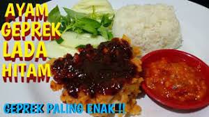 Ayam Geprek Lada Hitam Kreasi Geprek Paling Enak Youtube Food Beef Meat