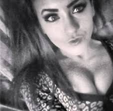 cara berry (@cara_berry1)