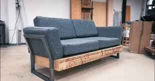 One Reddit User Built This Diy Reclaimed Sofa For 100 Diy Couch Diy Furniture Couch Diy Sofa