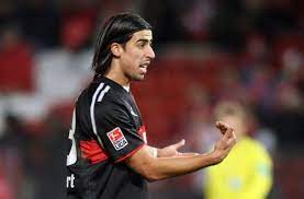 Sami khedira (born 4 april 1987) is a german footballer who plays as a central defensive midfielder for german club hertha bsc. Sami Khedira Im Aktuellen Sportstudio Ex Vfb Spieler Liebaugelt Mit Wechsel Nach England Vfb Stuttgart Stuttgarter Zeitung