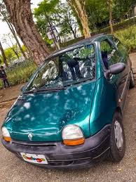 Image result for Vert Fonce 1995 Renault