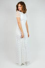 Prinz william unterstützt queen bei erster reise nach philips tod. Brautkleid Weiss Blumenmuster Jolina Oma Klara Brautkleid Weiss Brautkleid Brautkleid Vintage