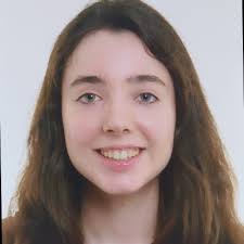 ✨ El pasado 11 de julio fue un día muy especial para mí, ya que tuve la  oportunidad de exponer mi Trabajo de Fin de Grado "Retrieval-Augmented  Generation para la extracción de