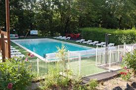 Camping Caravaneige Les Clarines Au Coeur Du Massif Du Sancy Ete Comme Hiver La Bourboule