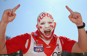 Sydney swans still the most supported afl team, but the bulldogs the big improver. Hawks Soar Ahead Of Swans At Quarter Time As Thousands Of Fans Are Out In Force In Melbourne For Afl Grand Final Daily Mail Online