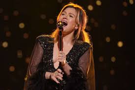¡Remate Musical! Kelly Clarkson Vende Parte de su Catálogo ¡Imperdible! - Imagen principal del artículo