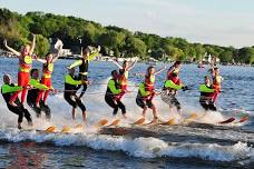 Pewaukee Lake Waterski Show