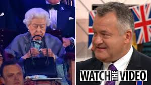 I'm a former royal butler and these are the five things the Queen keeps in  her handbag, Paul Burrell tells Lorraine