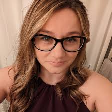 Sondra Collier's Instagram, Twitter & Facebook