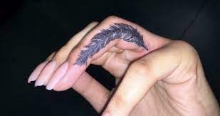 Finger tattoos are a huge trend! 78 Tattoo Ideen In 2021 Tattoo Ideen Tatowierungen Tattoos