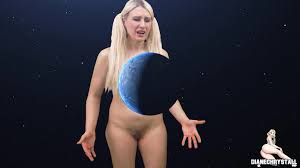 Diane Chrystall Growing Bigger Than The Planet Earth - Faplex
