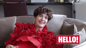 Bergüzar korel'in canlandırdığı azize hemşire rolü ise türk kadınının o mücadeleci ve gururlu halini bergüzar korel'in hayat verdiği azize hemşire, bizim içimizdeki vatanperver duyguları çok güzel. Berguzar Korel Hello Berguzarkorel Princessgracekellysuite Youtube