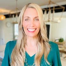 Jessica Neidlinger's Instagram, Twitter & Facebook