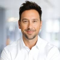 6100+ "The Bartz's" profiles