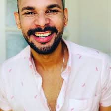 Darwin Castro (darwinjavier_)