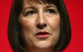 Je suis une estate agent: darling buddies of Normandy