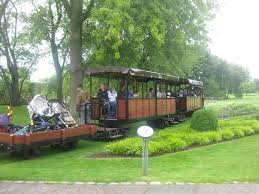 Check spelling or type a new query. Bild Britzer Garten Zu Britzer Garten In Berlin Neukolln