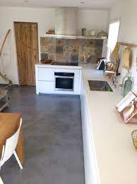 b cc sol cuisine en beton cire couleur aberdeen ma s cuisine beton beton cire beton