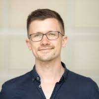 Daniel Roscher's Instagram, Twitter & Facebook