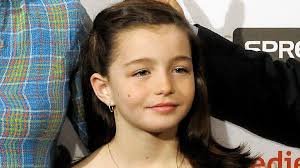 SURPRISE!!! I've been trying to contain this excitement for a loooong time  while this has been in the works! I am beyond excited to be home again,  back with my girl ♥️...and