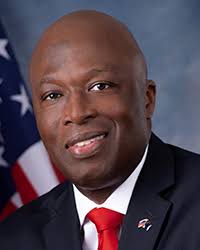 Keith Hightower's Instagram, Twitter & Facebook