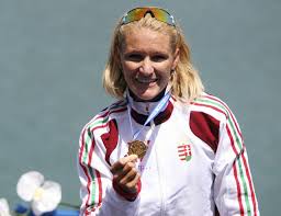 Born 24 june 1982) is a serbian sprint canoer who has competed for hungary since 2001 and has won six. Janics Natasa Hir Ma