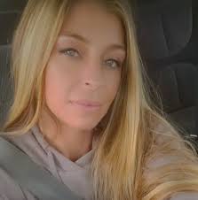 Natasha Roman updated her profile picture.