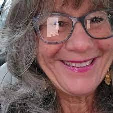 Denise Vigna's Instagram, Twitter & Facebook