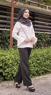 Pin Di Tetek Bertudung