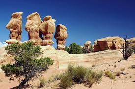 Check spelling or type a new query. Datei Four Hoodoos Devils Garden Grand Staircase Escalante National Monument Utah Usa Jpg Reisefuhrer Auf Wikivoyage