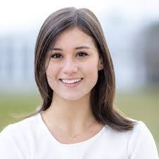 Michelle Nigro's Instagram, Twitter & Facebook