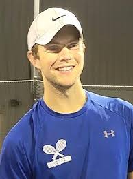 SPRING ALL-AREA: Tennis capsules