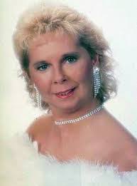 Rhonda Combs's Instagram, Twitter & Facebook