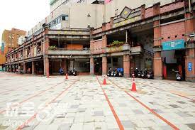 Include (or exclude) self posts. æ°¸æ¨‚å¸‚å ´ å¤§ç¨»ç¨‹å»£å ´å°åŒ—æ™¯é»žçŽ©å…¨å°ç£æ—…éŠç¶²