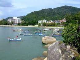 Ko phi phi don island. Senarai Pantai Di Malaysia Yang Menarik Dan Popular Percutian Bajet