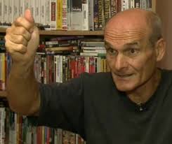 A fost director fondator al ziarului gândul, după ce în 2005 a plecat de la adevărul, împreună cu o parte din redacție. Scandal Cu StrigÄƒturi Intre Ilie NÄƒstase Si Ctp Dar Ce I Cu Omul Äƒsta E Bolnav La Cap Ce Are Evenimentul Zilei