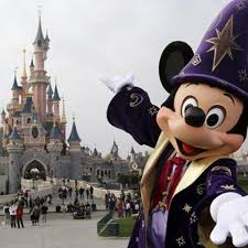 Disney illuminations transforma a diario el castillo de la bella durmiente. Frozen Y Marvel Estrellas De La Nueva Temporada De Disney Paris El Imparcial Noticias De Mexico Y El Mundo