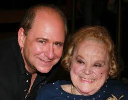 Happy heavenly birthday to Ronnie Van Zant!